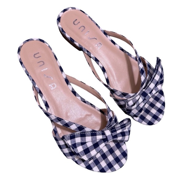 Unisa Blue White Gingham Plaid Sandals with Bows Size 9.5 - Picture 1 of 7